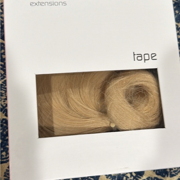 Premium Blonde Tape-In Hair Extensions